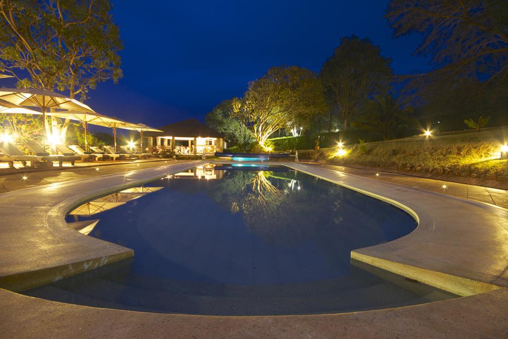 Hotel The Aberdare Country Club Mweiga Exterior foto